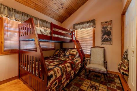 33 Hamlet Circle Murphy NC 28906