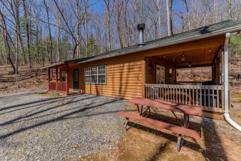 33 Hamlet Circle Murphy NC 28906