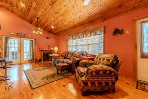 33 Hamlet Circle Murphy NC 28906