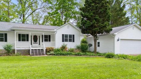 59 Tusquittee Creek Lane Hayesville NC 28904