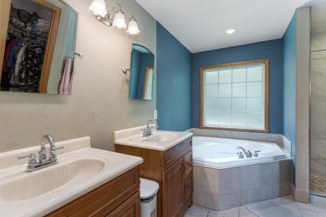 208 Oak Forest Circle Hayesville NC 28904