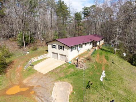 1669 Hiwassee Dam Access Road Murphy NC 28906