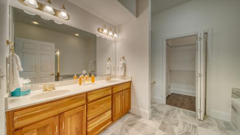 1688 Lakeview Drive Young Harris GA 30582