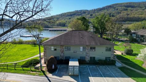 1688 Lakeview Drive Young Harris GA 30582