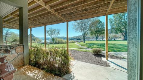 1688 Lakeview Drive Young Harris GA 30582