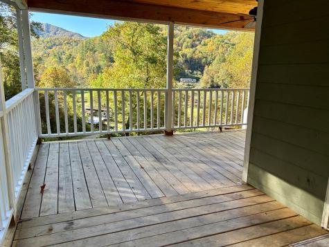 198 Sandy Davis Drive Nantahala NC 28781