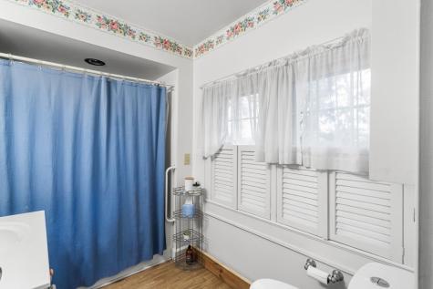 106 Settawig Road Brasstown NC 28902