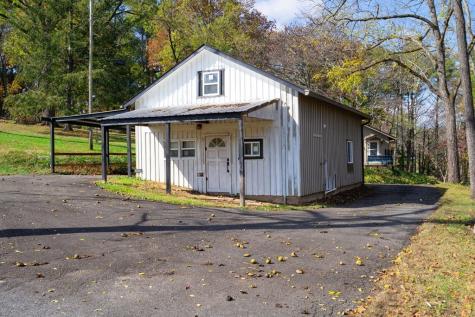 106 Settawig Road Brasstown NC 28902