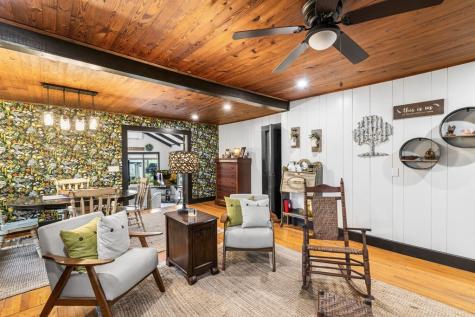 106 Settawig Road Brasstown NC 28902