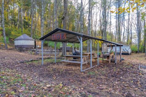 106 Settawig Road Brasstown NC 28902