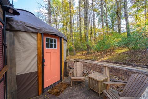 106 Settawig Road Brasstown NC 28902