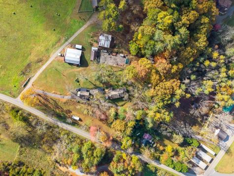 106 Settawig Road Brasstown NC 28902