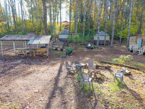 106 Settawig Road Brasstown NC 28902