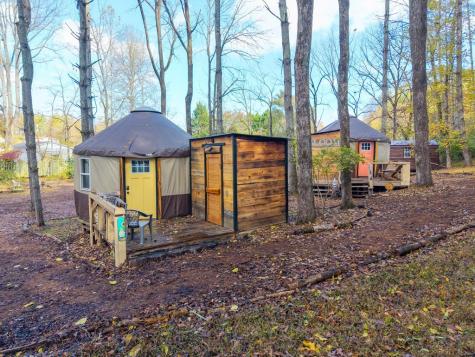 106 Settawig Road Brasstown NC 28902