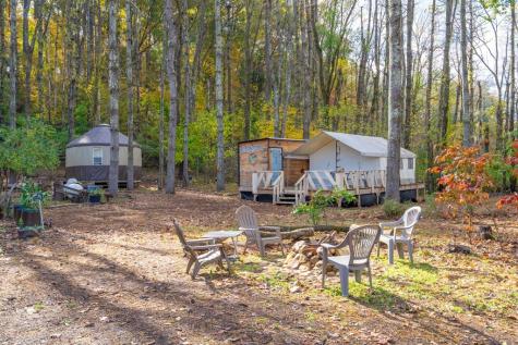 106 Settawig Road Brasstown NC 28902