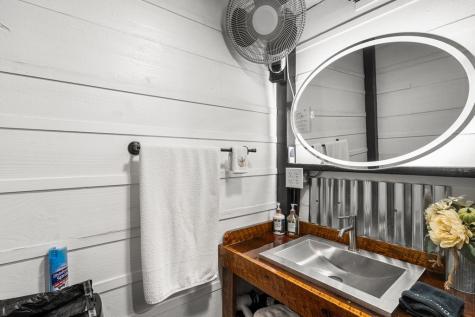 106 Settawig Road Brasstown NC 28902