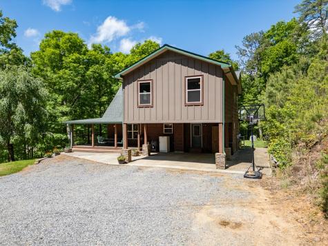 1064 Pinedale Lane Andrews NC 28901