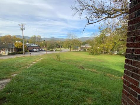 61 Fairview Road Andrews NC 28901