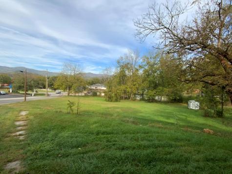 61 Fairview Road Andrews NC 28901