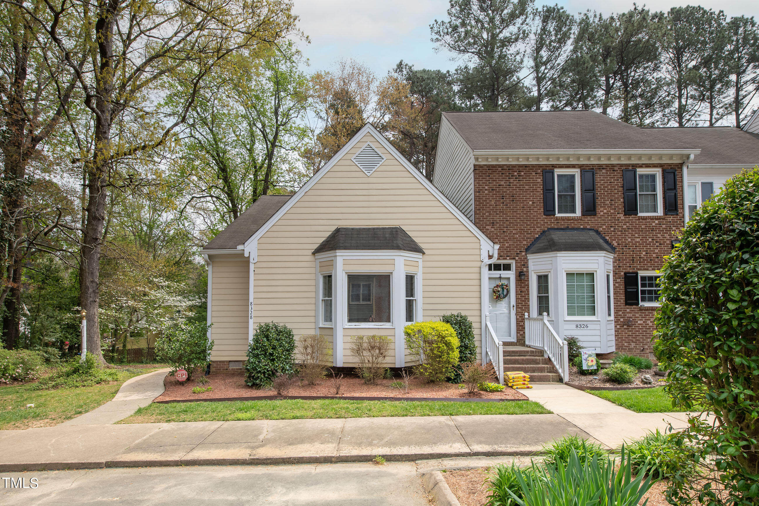 8328 Wycombe Lane Raleigh NC 27615