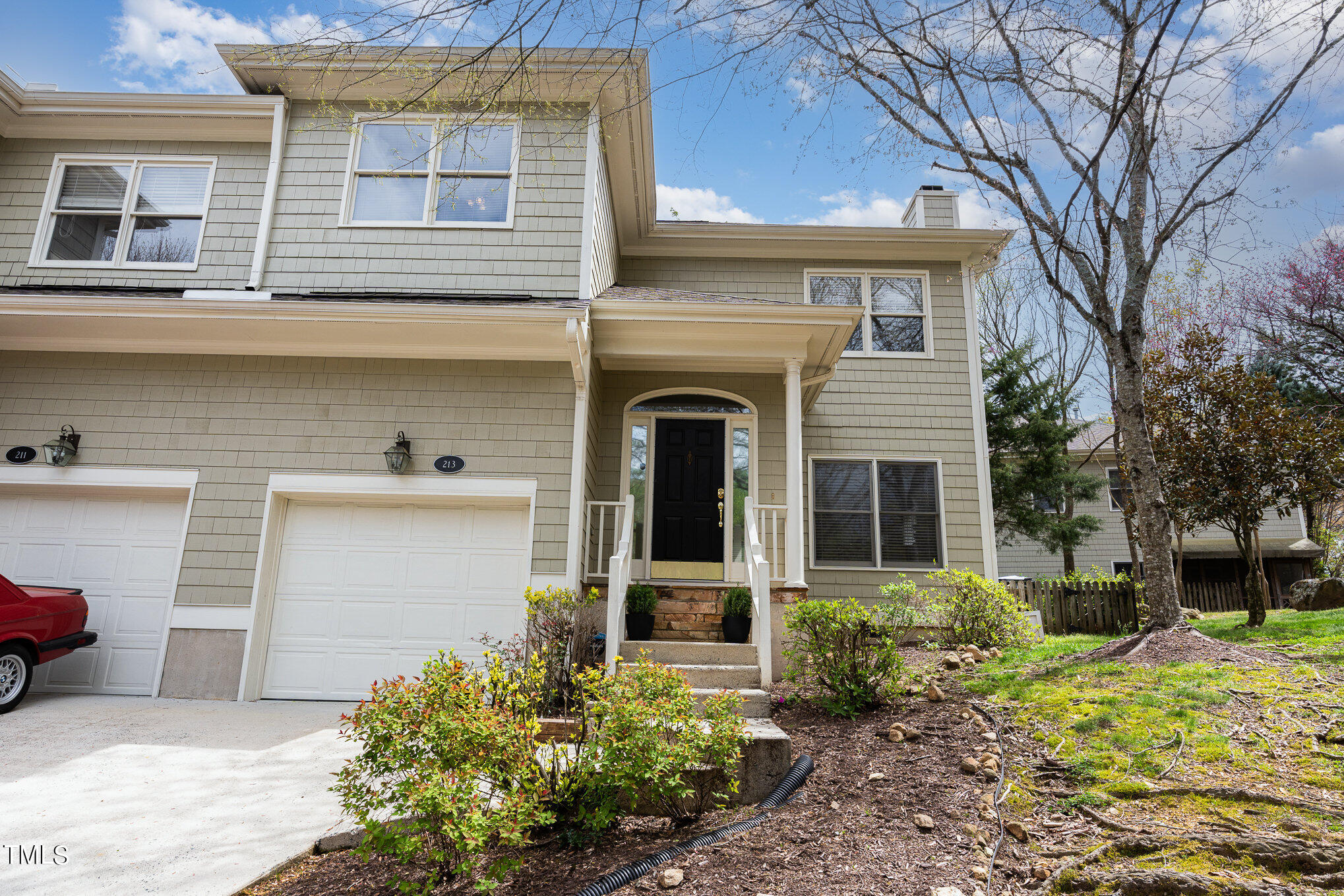 213 Columbia Place W Chapel Hill NC 27516