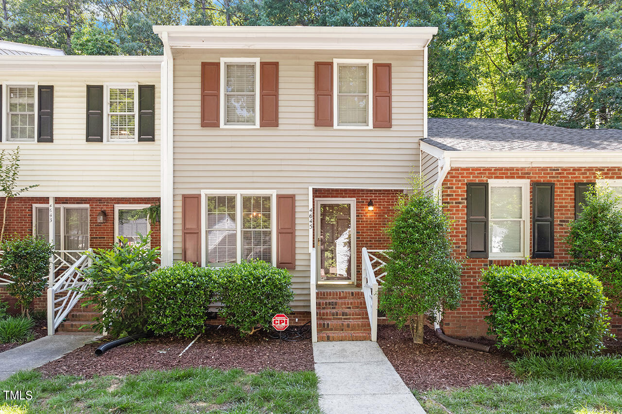 4645 Townesbury Lane Raleigh NC 27612