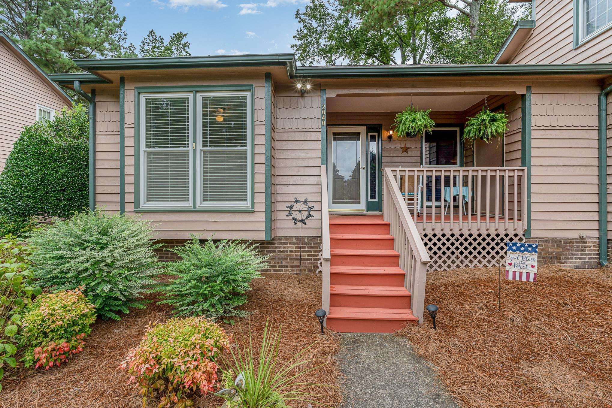 2040 Willow Hill Lane Clayton NC 27520
