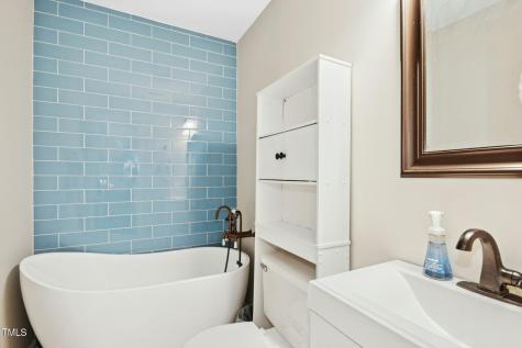 20 Sunflower Court Durham NC 27713