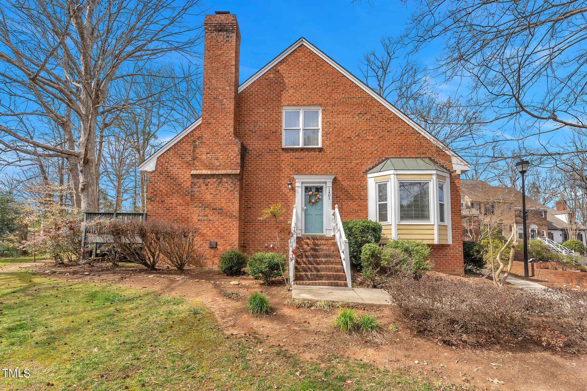 1401 Fowlkes Place Raleigh NC 27612