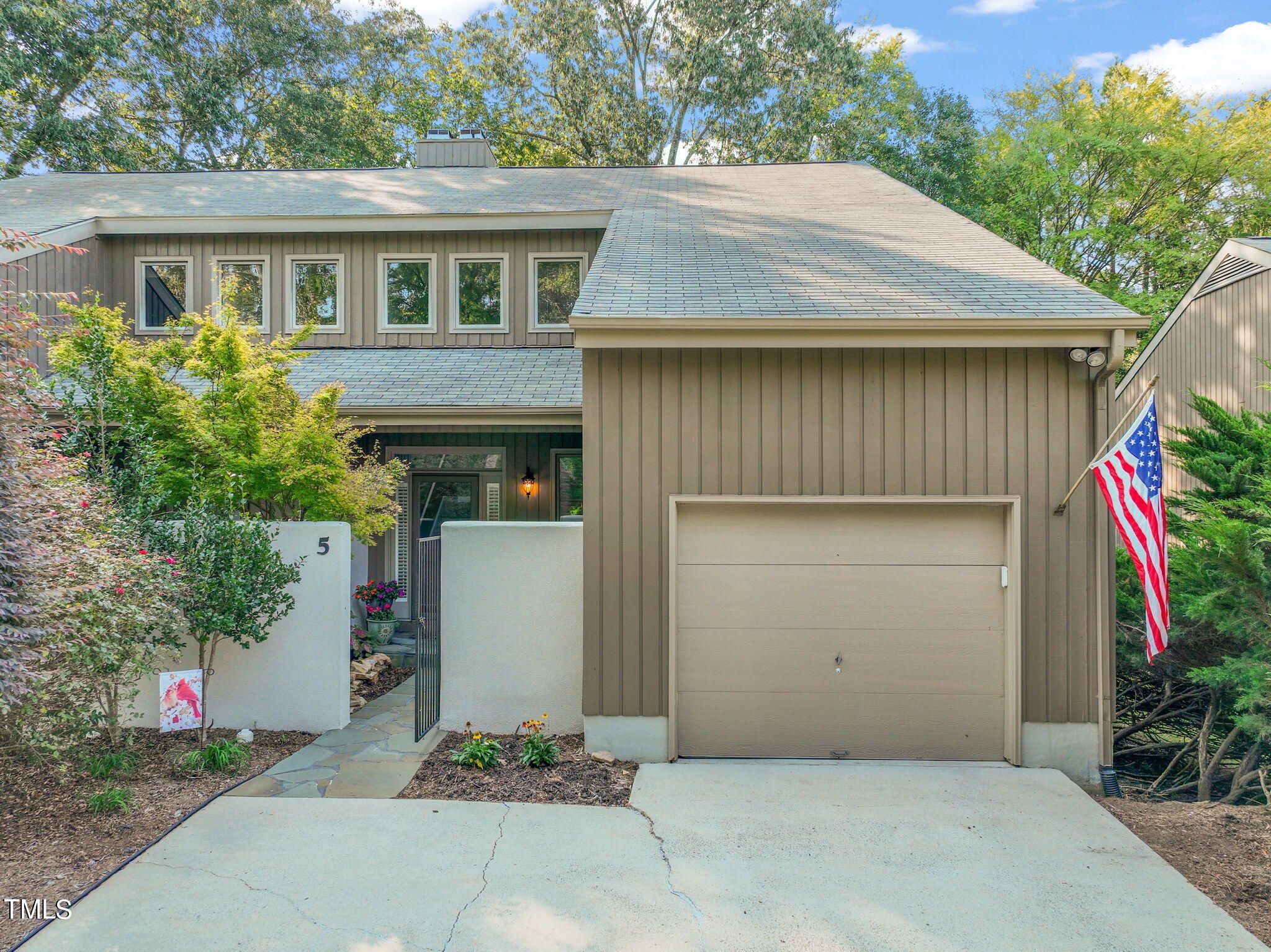 5 Ellsworth Court Chapel Hill NC 27517