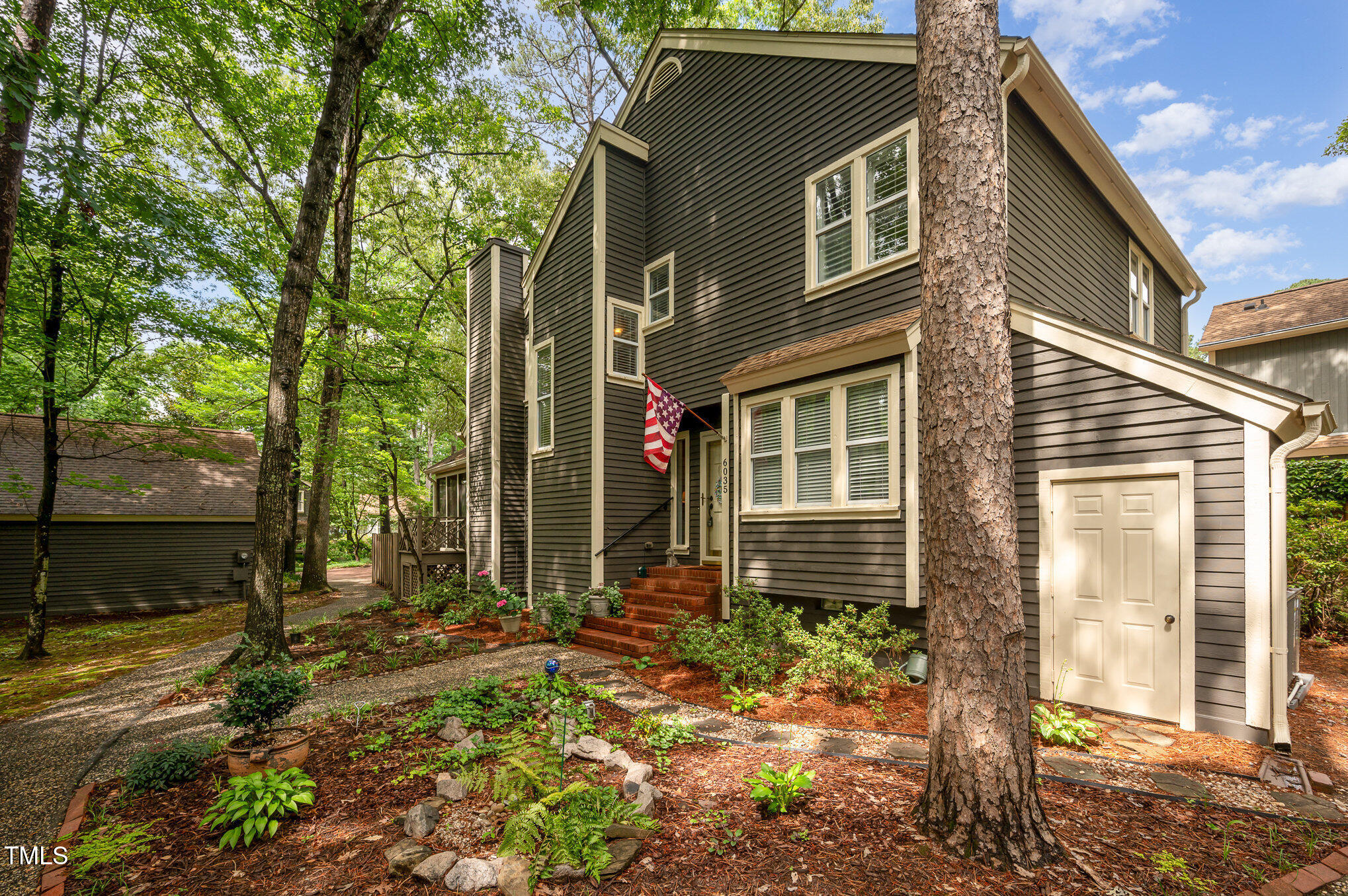 6035 Sentinel Drive Raleigh NC 27609