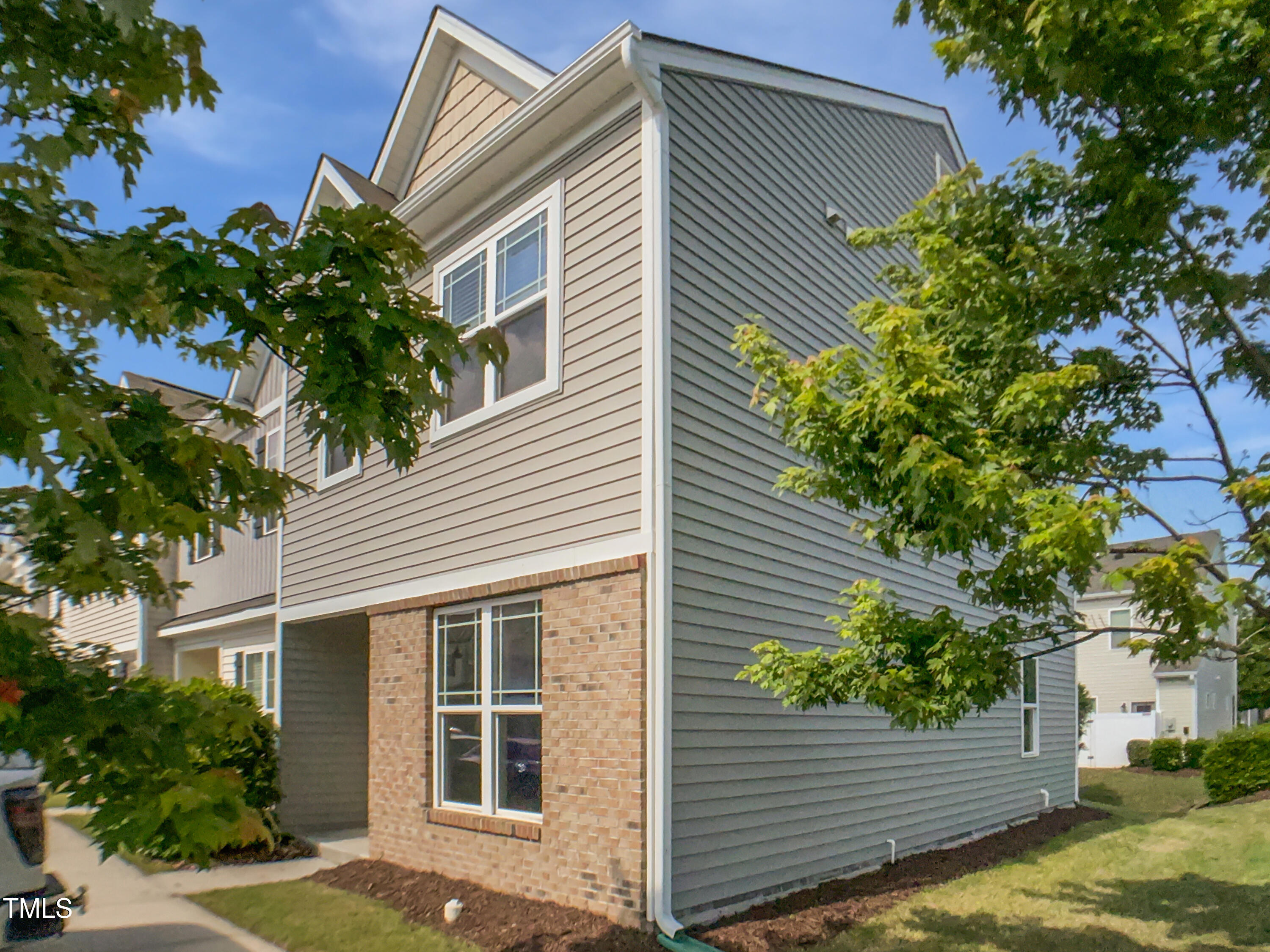 8891 Commons Townes Drive Raleigh NC 27616