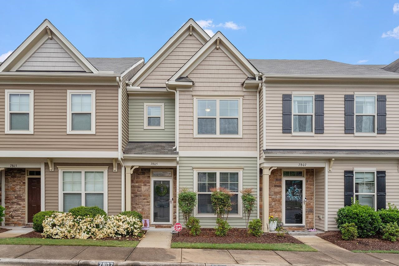 7805 Lillyhurst Drive Raleigh NC 27612