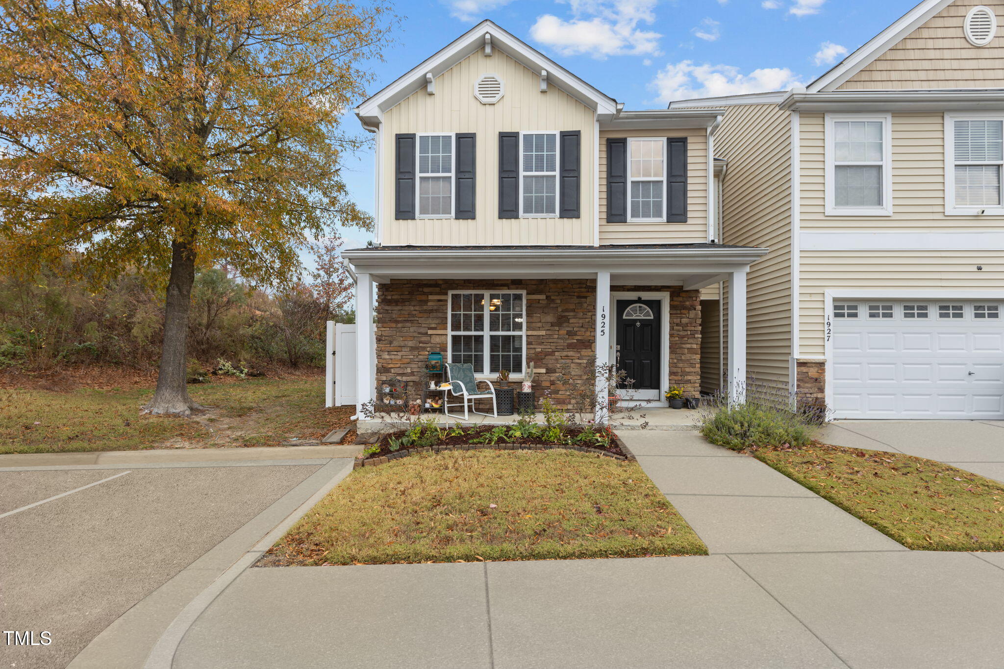 1925 Serenade Circle Raleigh NC 27610