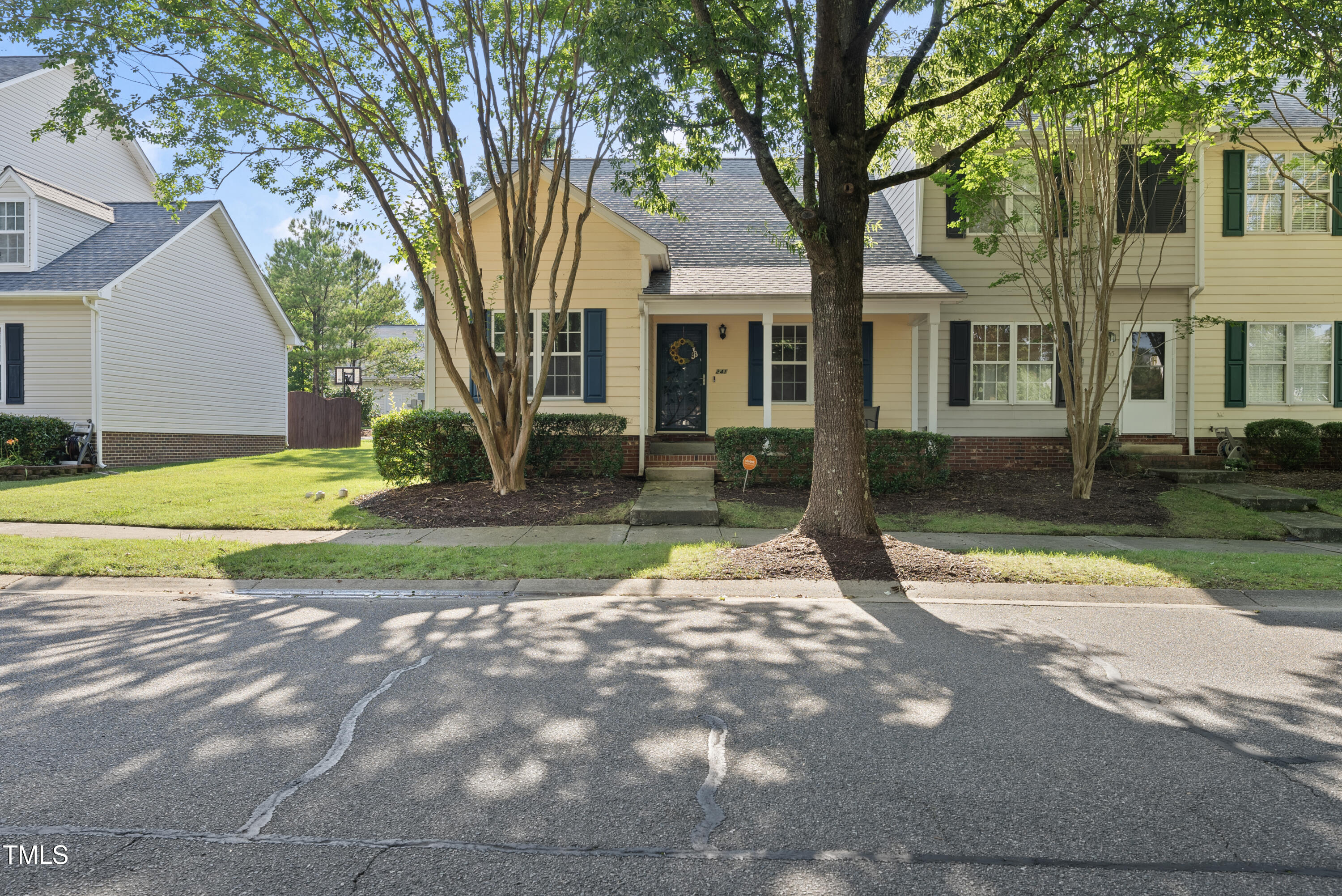 241 Commons Drive Holly Springs NC 27540