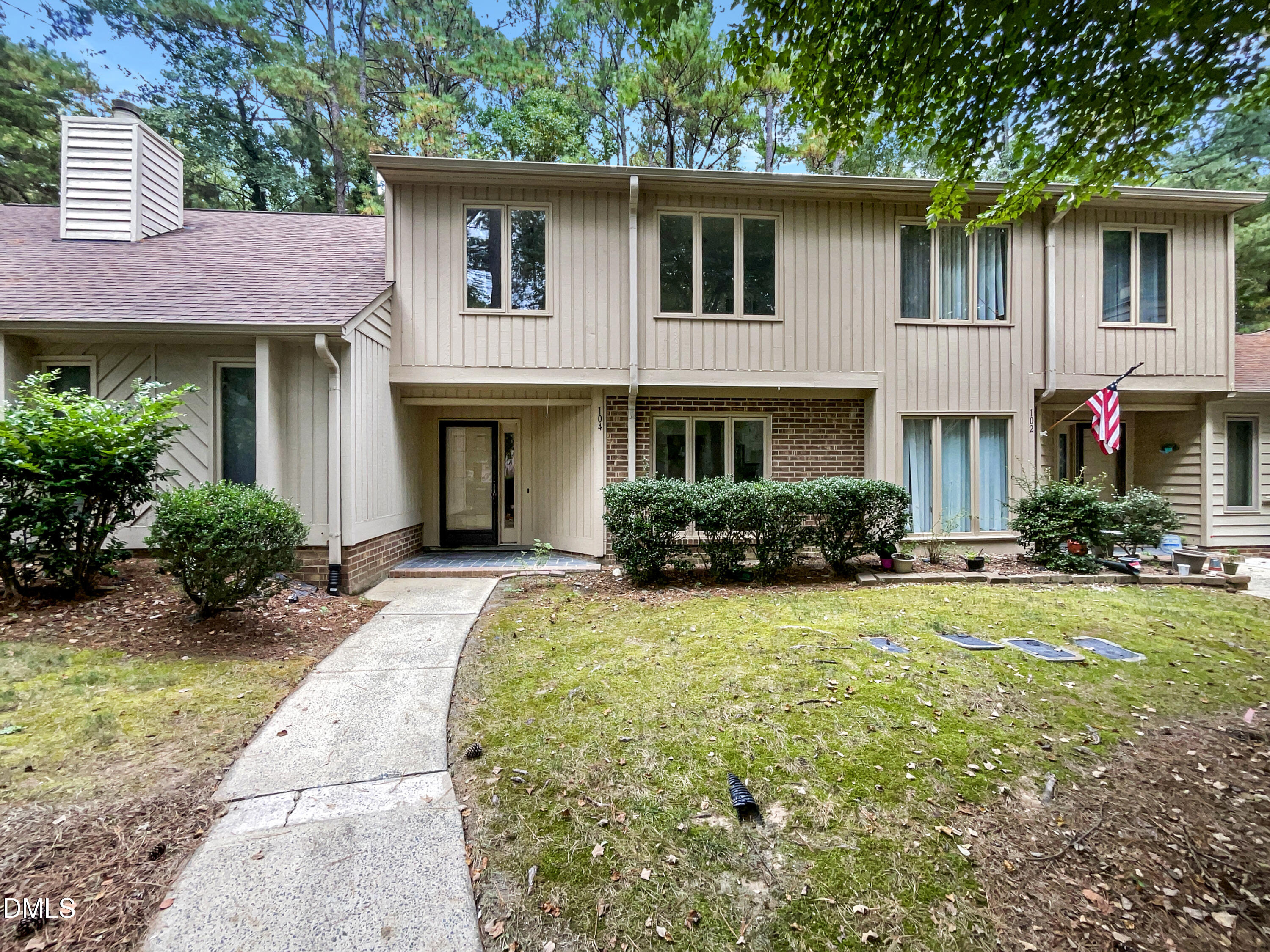 104 Mossbark Lane Chapel Hill NC 27514