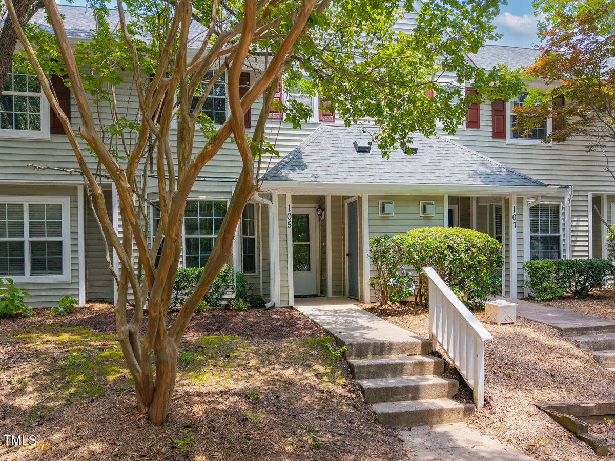 105 Sir Richard Lane Chapel Hill NC 27517