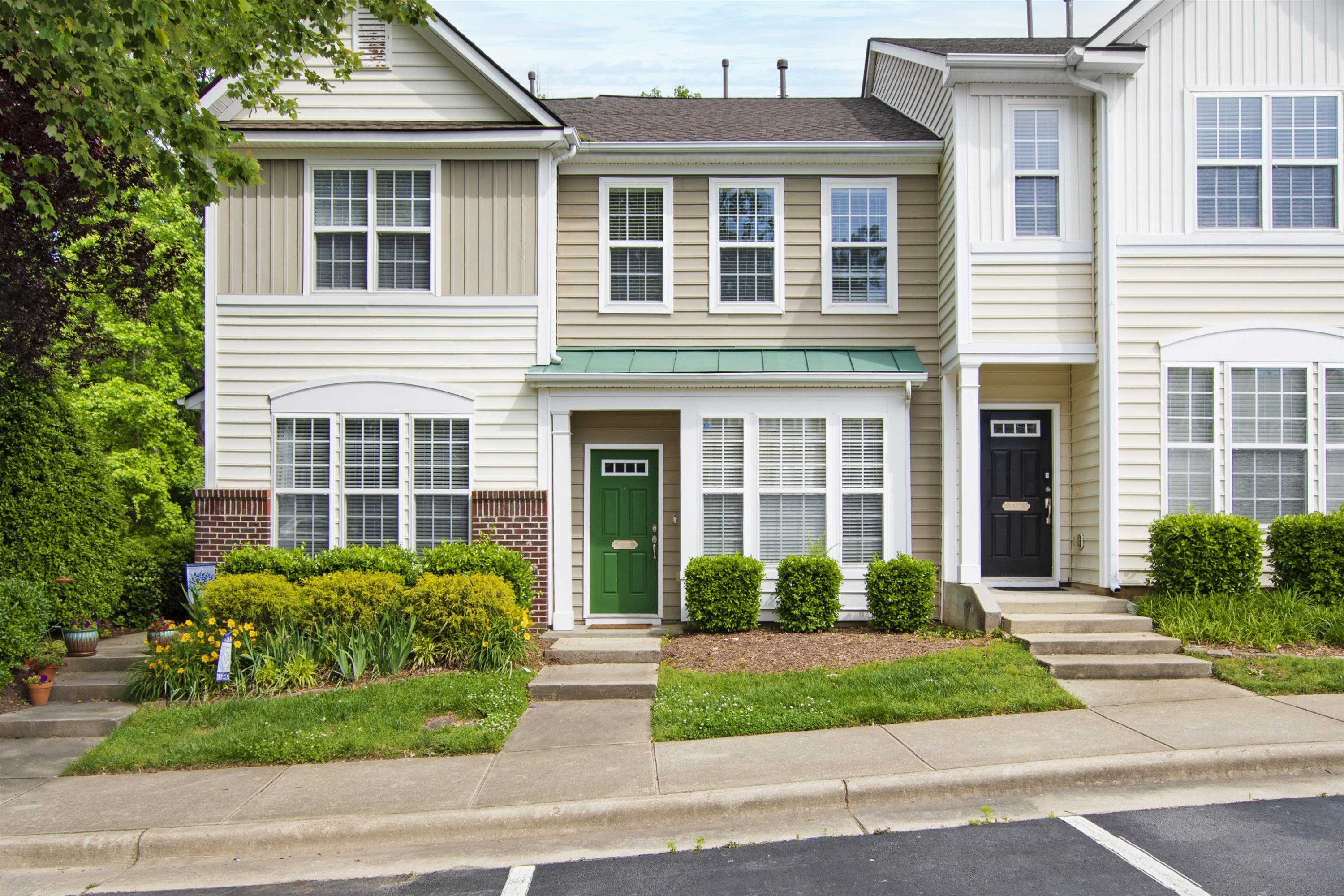 5318 Crescentview Parkway Raleigh NC 27606