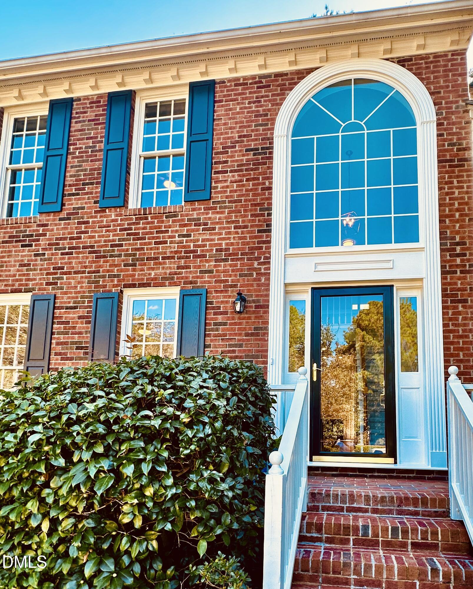 1233 Cranebridge Place Chapel Hill NC 27517