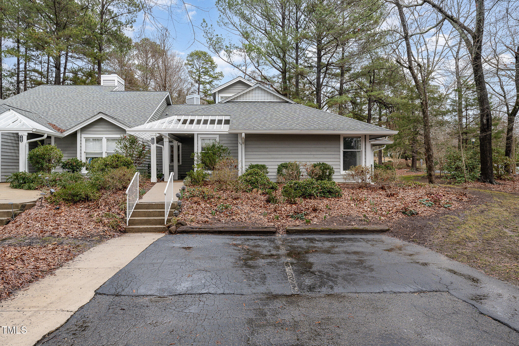 100 White Oak Way Chapel Hill NC 27514