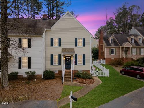 1710 Berwickshire Circle Raleigh NC 27615