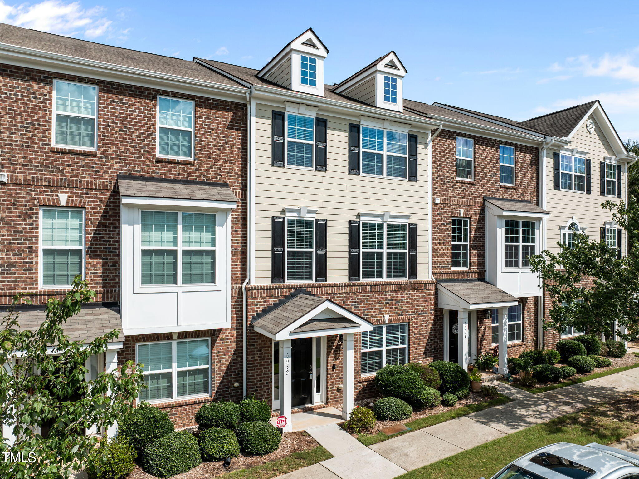 6052 Kentworth Drive Holly Springs NC 27540