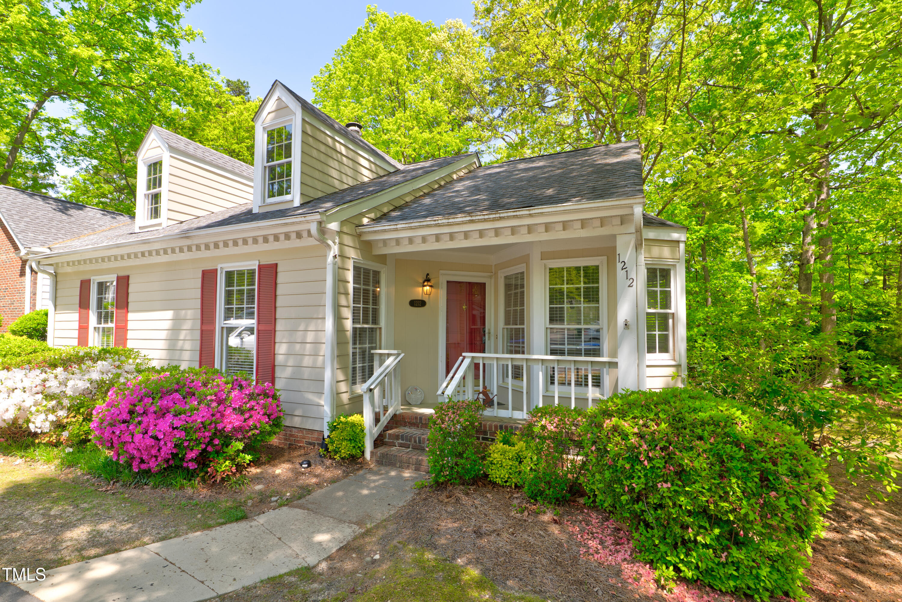 1212 Harwich Court Raleigh NC 27609