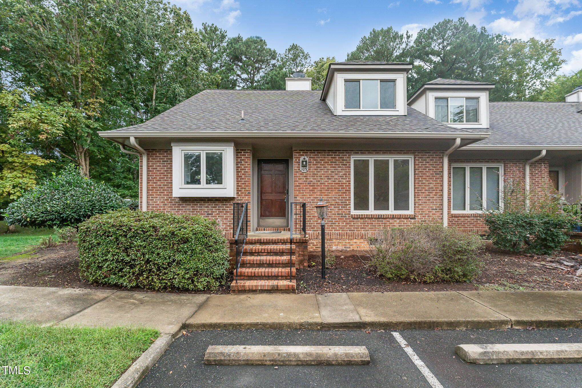 109 Essex Drive Chapel Hill NC 27514