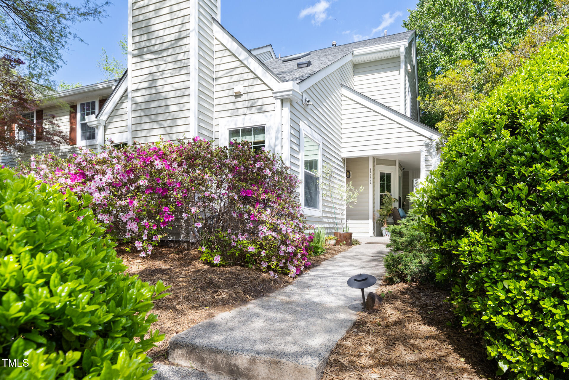 111 Sir Richard Lane Chapel Hill NC 27517