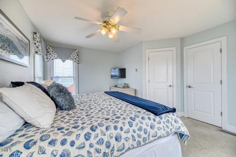 807 S Shore Drive Surf City NC 28445