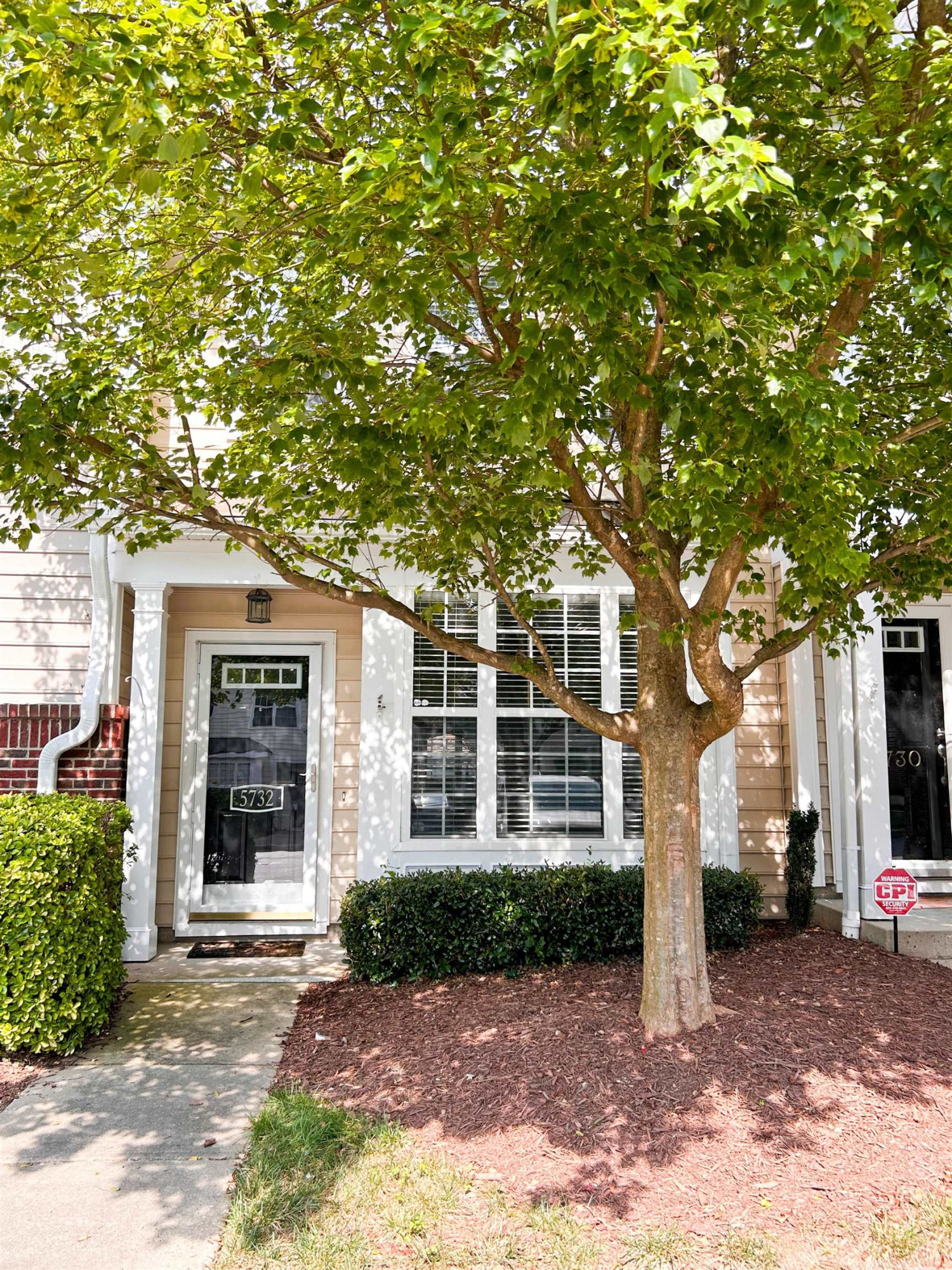 5732 Corbon Crest Lane Raleigh NC 27612