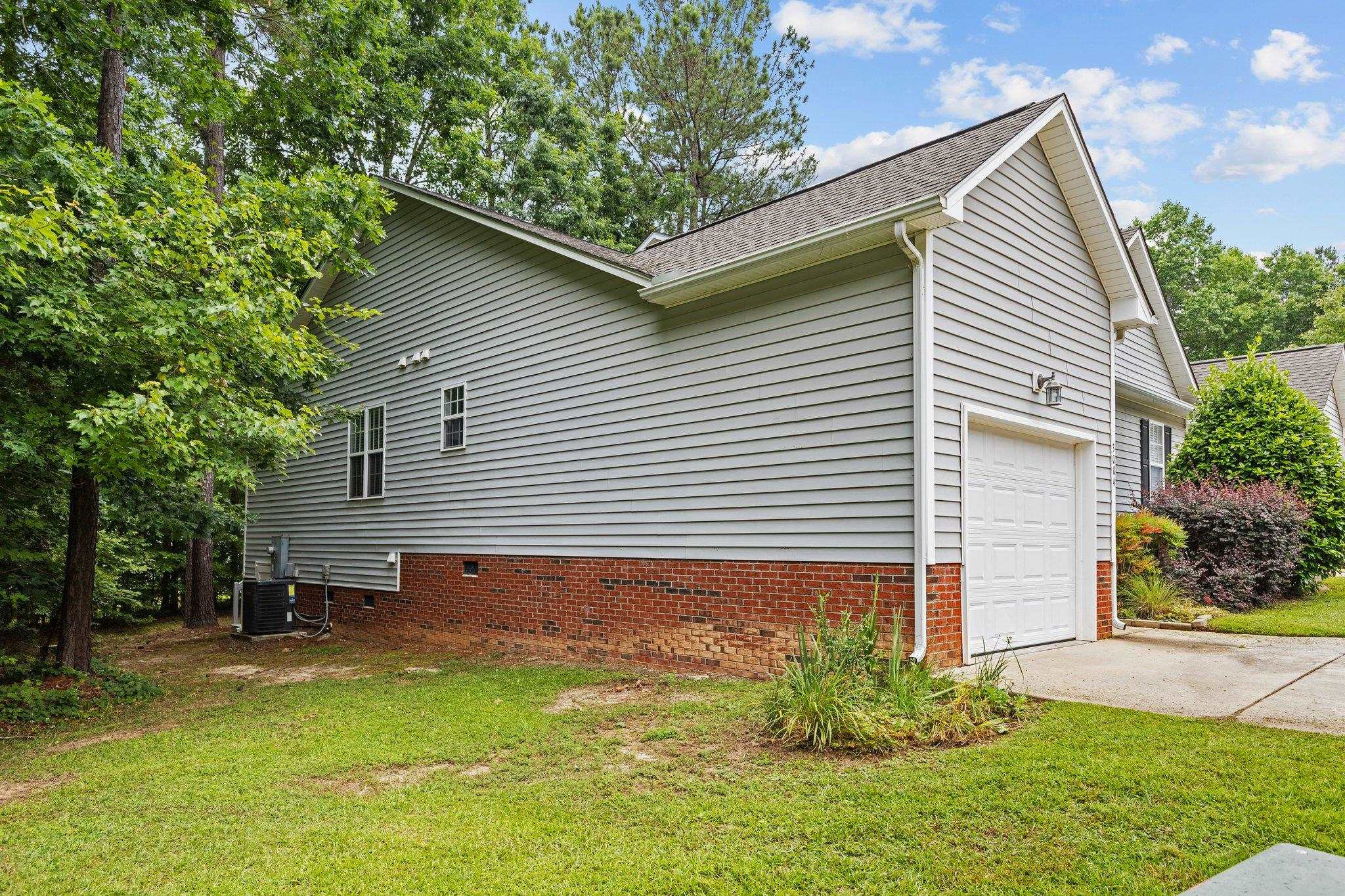 3004 E Cotton Gin Drive Clayton NC 27527