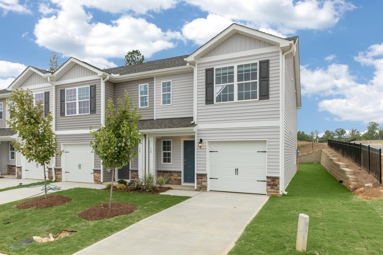 38 March Creek Drive Fuquay Varina NC 27526
