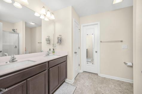 7557 Oliver Park Drive Whitsett NC 27377